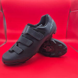 Chaussures Shimano XC1
